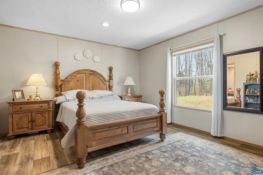 235 Shores Road Palmyra VA 22963