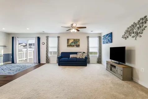 6 South Peak Drive Mcgaheysville VA 22840