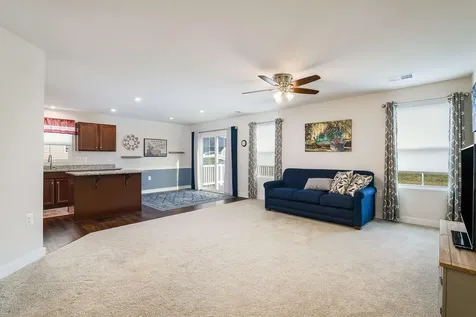 6 South Peak Drive Mcgaheysville VA 22840