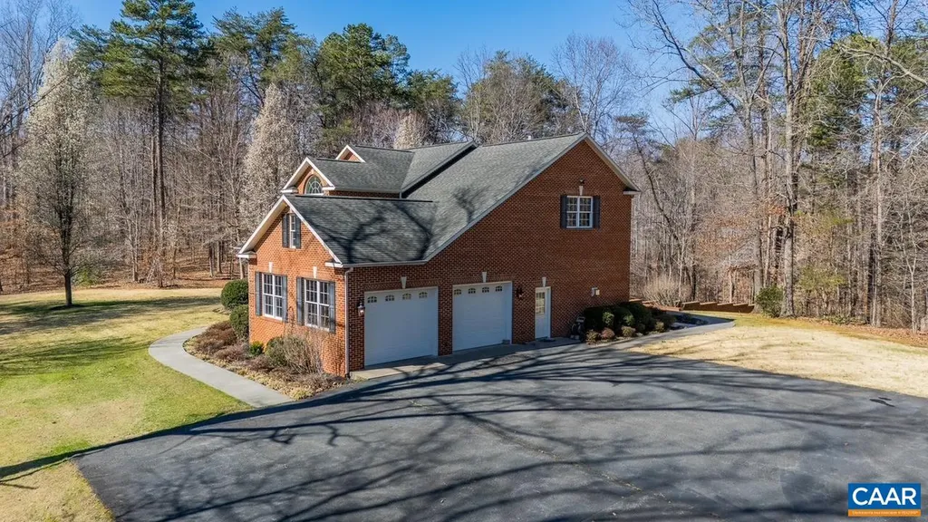 4605 Blue Run Road Somerset VA 22972