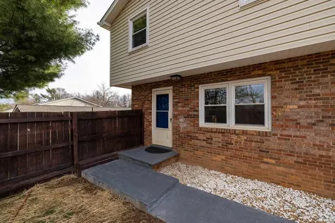 349 Summit Street Harrisonburg VA 22802