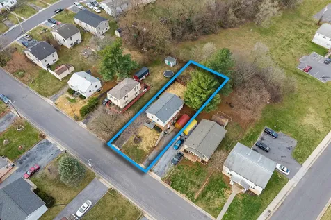 349 Summit Street Harrisonburg VA 22802