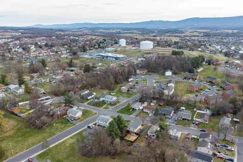 349 Summit Street Harrisonburg VA 22802