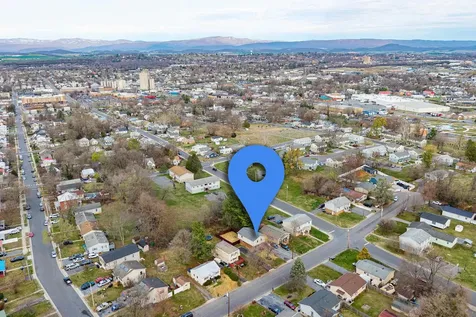 349 Summit Street Harrisonburg VA 22802