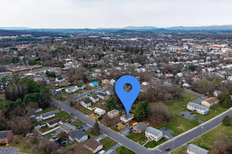 349 Summit Street Harrisonburg VA 22802