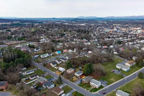 349 Summit Street Harrisonburg VA 22802