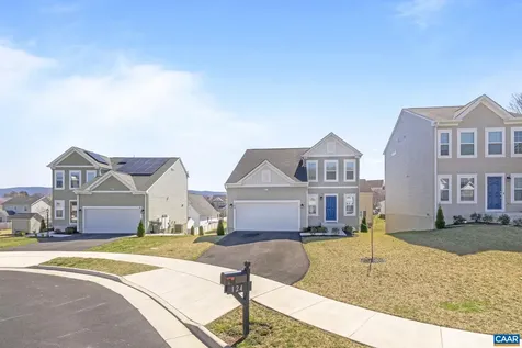 124 Shady Court Waynesboro VA 22980