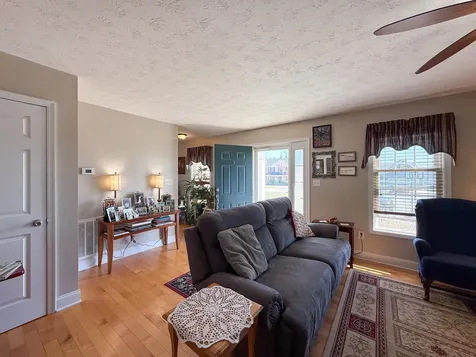 35 Devonshire Court Fishersville VA 22939