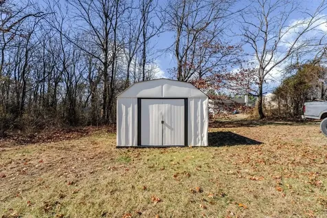 817 Tenth Street Shenandoah VA 22849