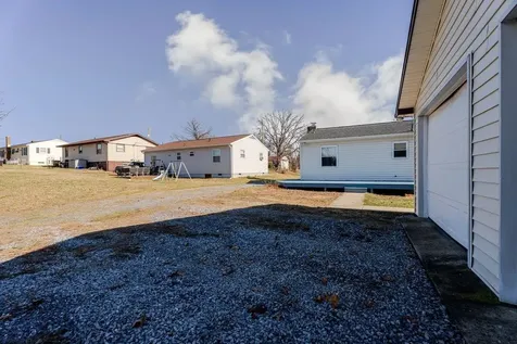 817 Tenth Street Shenandoah VA 22849