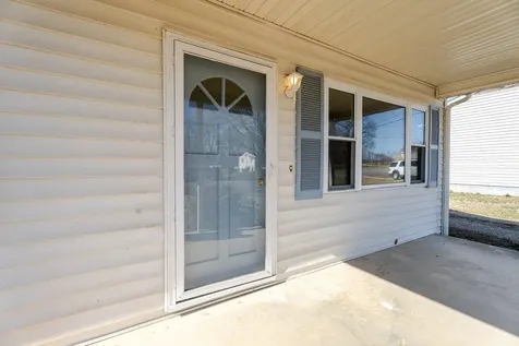 817 Tenth Street Shenandoah VA 22849