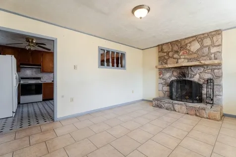 817 Tenth Street Shenandoah VA 22849