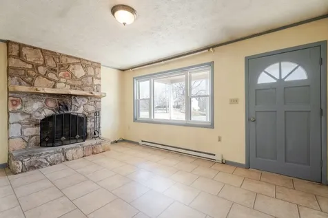 817 Tenth Street Shenandoah VA 22849