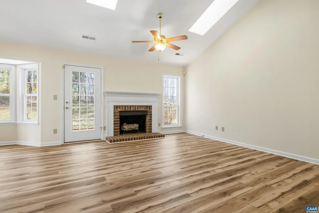 3041 Copper Knoll Road Charlottesville VA 22911