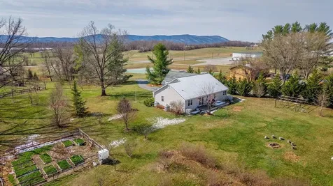 3844 Stuarts Draft Highway Waynesboro VA 22980