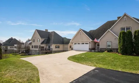 1744 Heritage Estates Circle Harrisonburg VA 22801