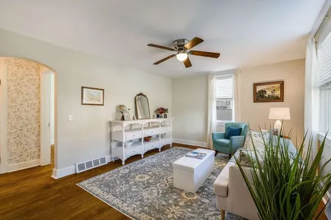 958 Donaghe Street Staunton VA 24401