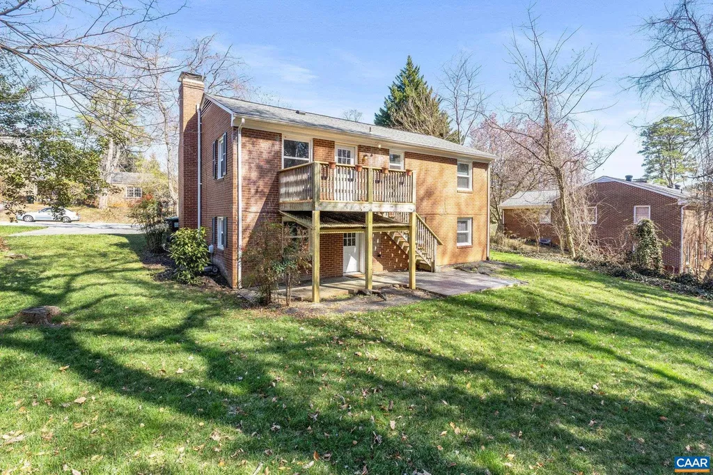 2310 Wayne Avenue Charlottesville VA 22901