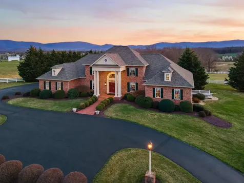 273 Bel Grene Drive Fishersville VA 22939
