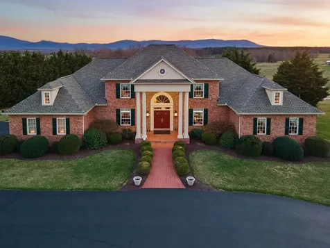 273 Bel Grene Drive Fishersville VA 22939
