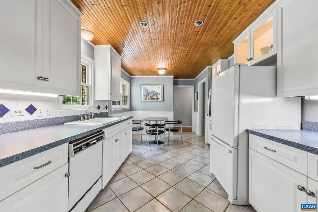 2402 Bennington Road Charlottesville VA 22901