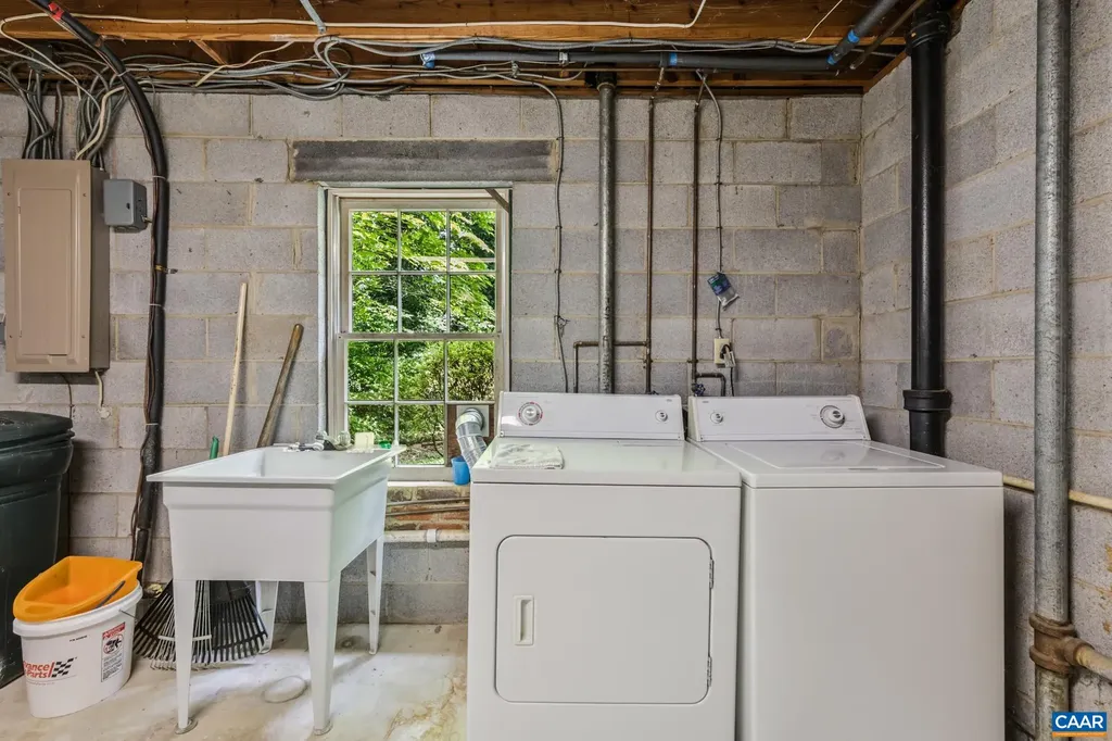 2402 Bennington Road Charlottesville VA 22901