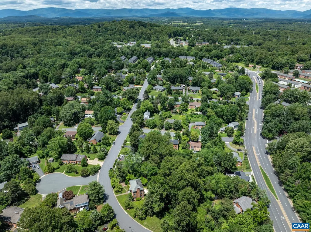 2402 Bennington Road Charlottesville VA 22901