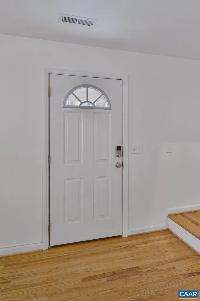 11 Holly Circle Palmyra VA 22963