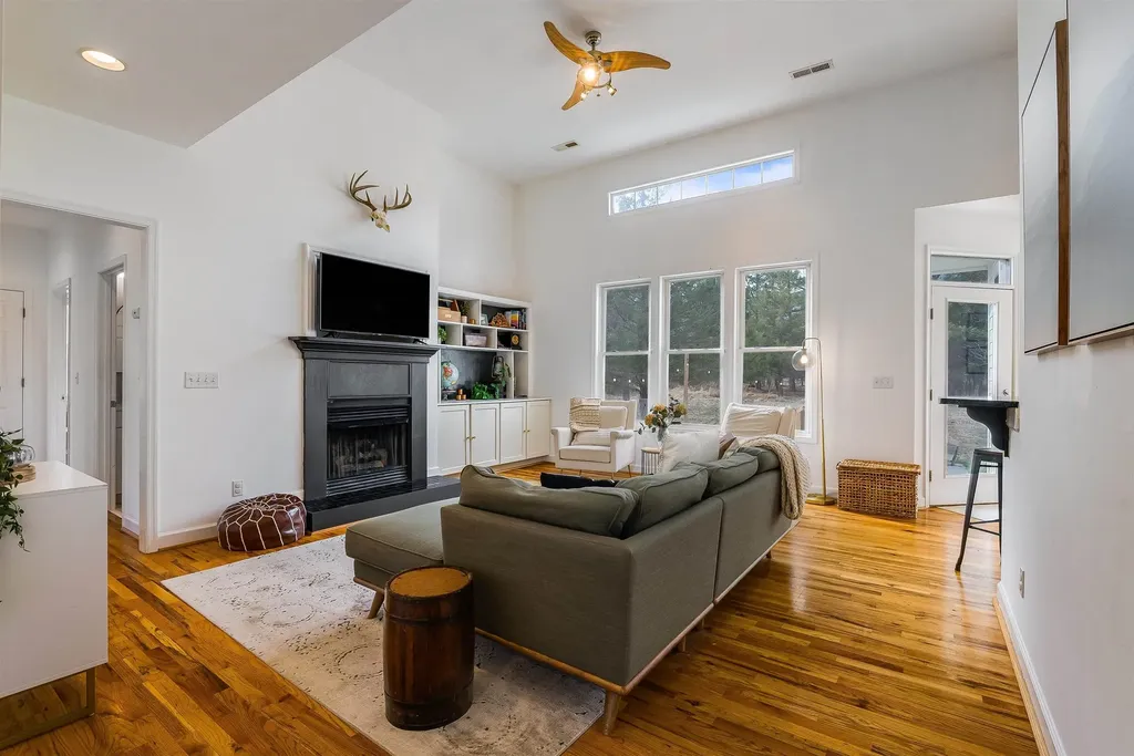 446 Rockfish School Lane Afton VA 22920