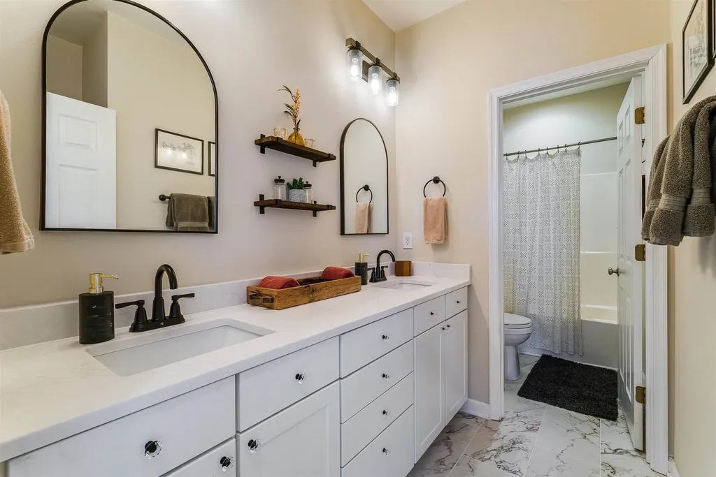 446 Rockfish School Lane Afton VA 22920