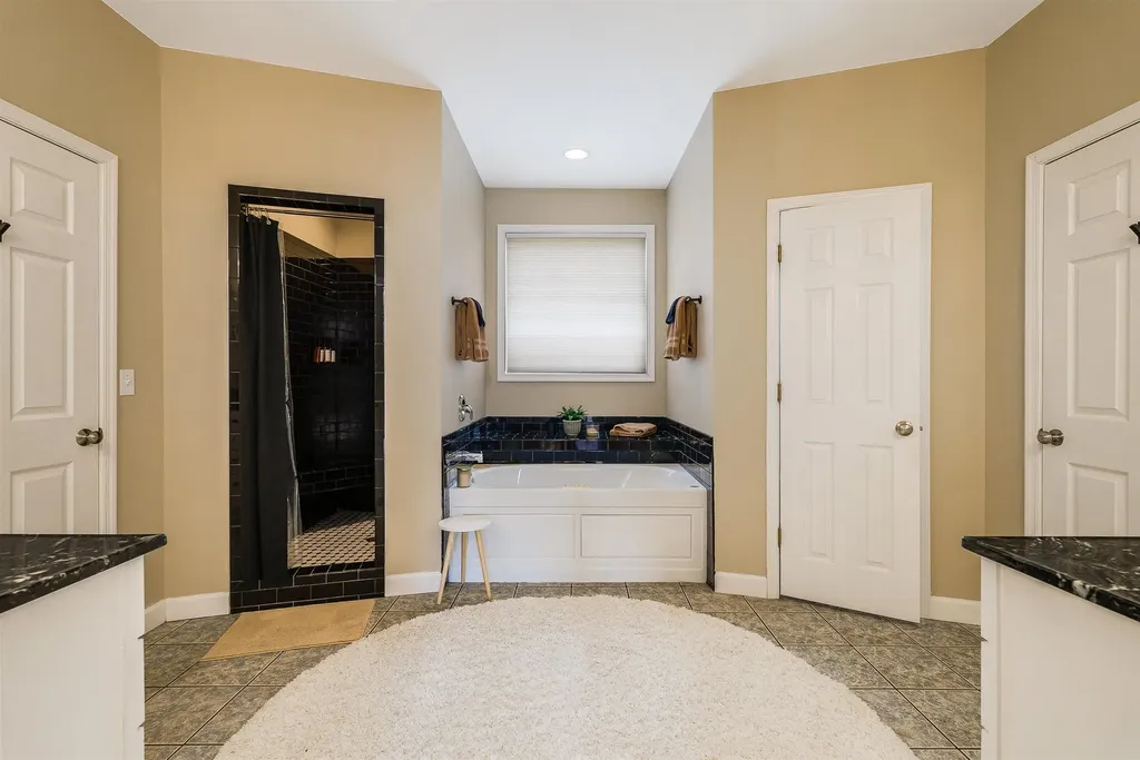 446 Rockfish School Lane Afton VA 22920