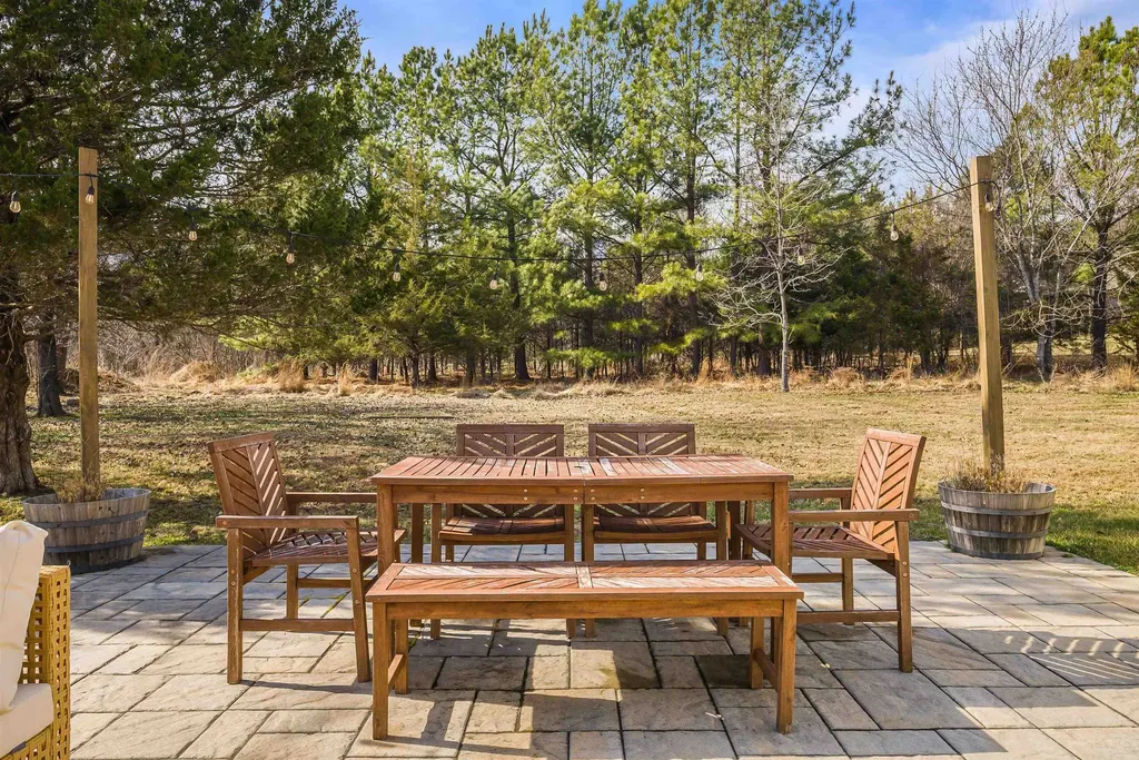 446 Rockfish School Lane Afton VA 22920