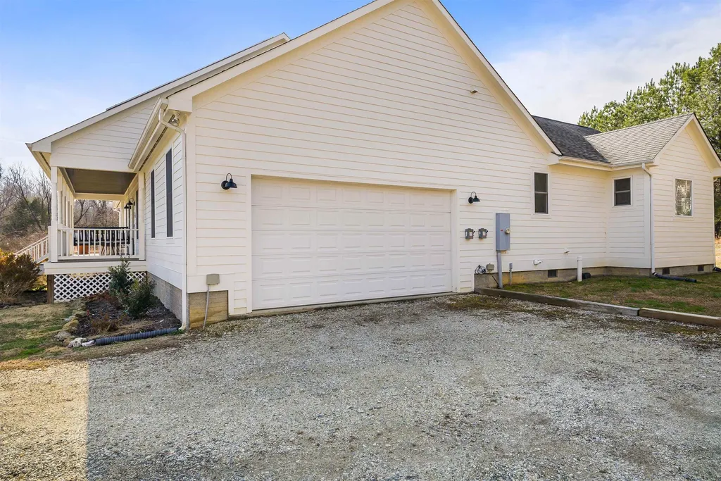 446 Rockfish School Lane Afton VA 22920