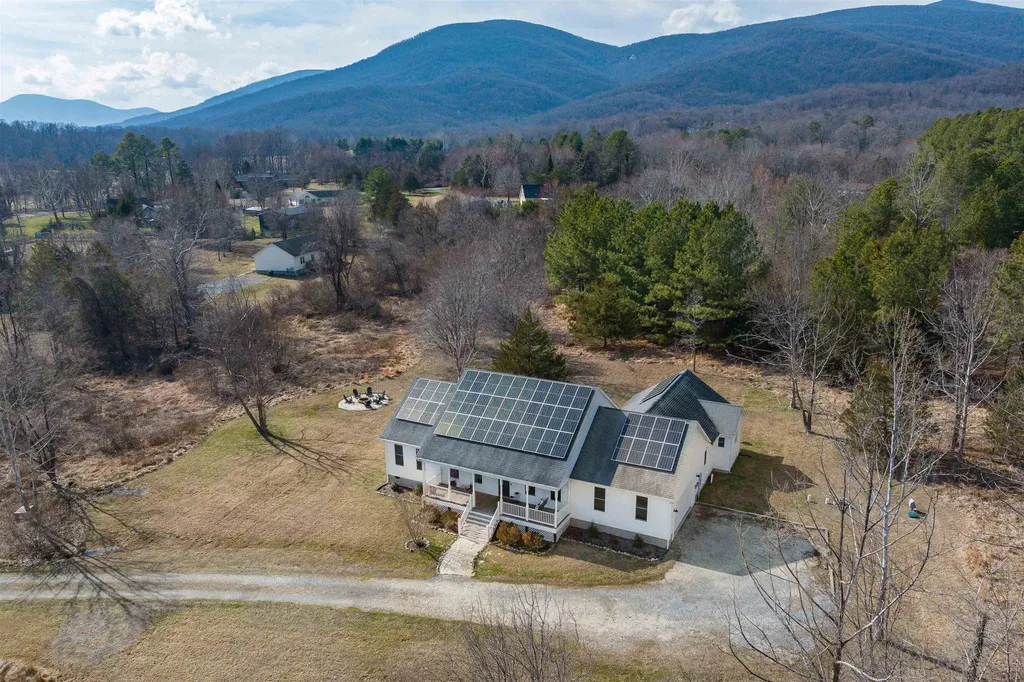 446 Rockfish School Lane Afton VA 22920