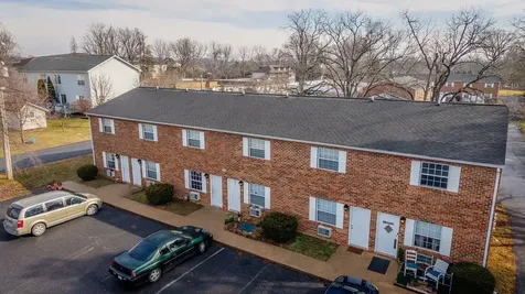 990, 992, 994 Chicago Avenue Harrisonburg VA 22802