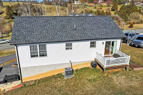 235 Locustdale Loop Shenandoah VA 22849