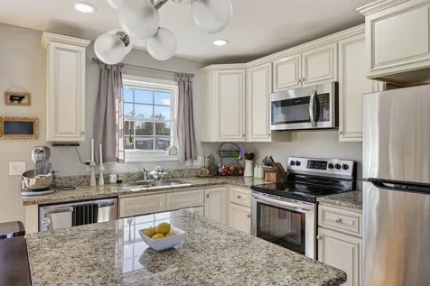 235 Locustdale Loop Shenandoah VA 22849