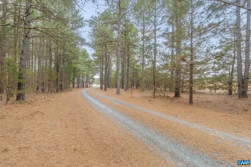 12048 Louisa Road Gordonsville VA 22942