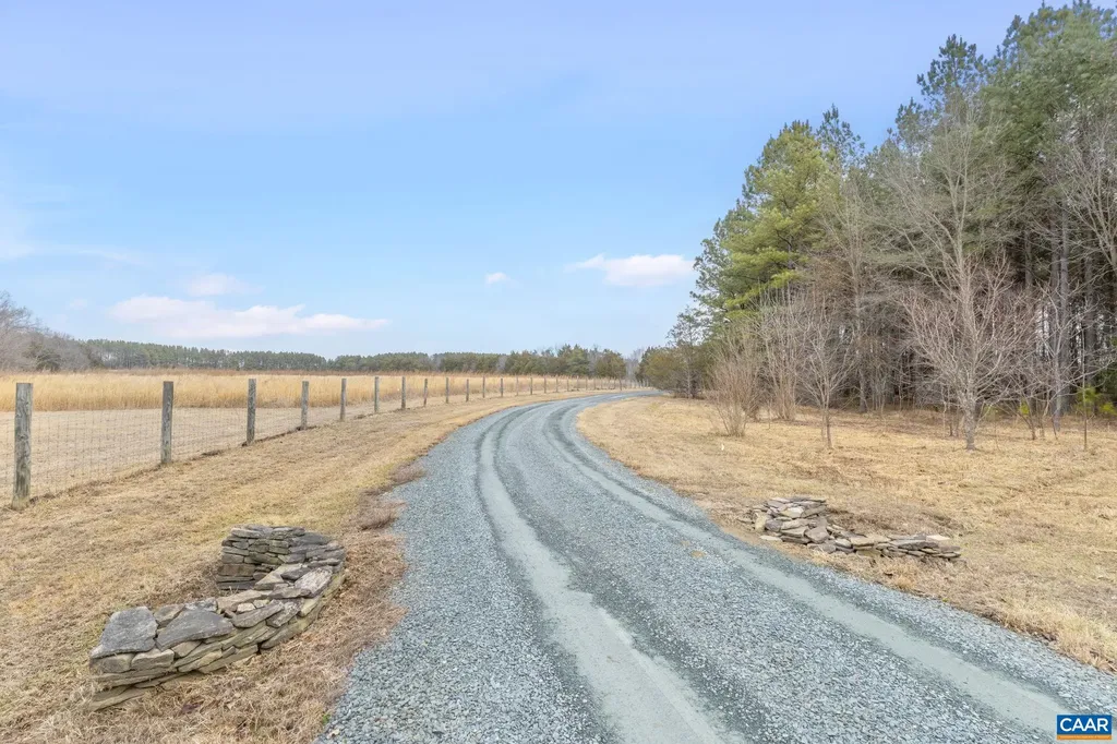12048 Louisa Road Gordonsville VA 22942
