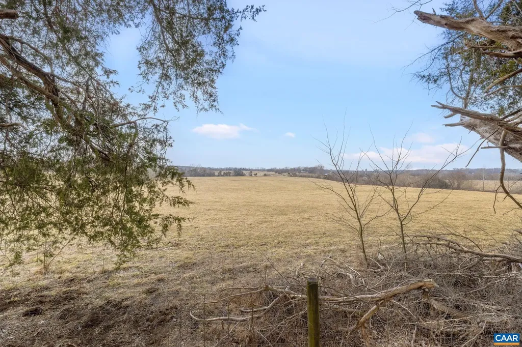 12048 Louisa Road Gordonsville VA 22942