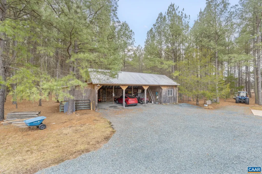 12048 Louisa Road Gordonsville VA 22942