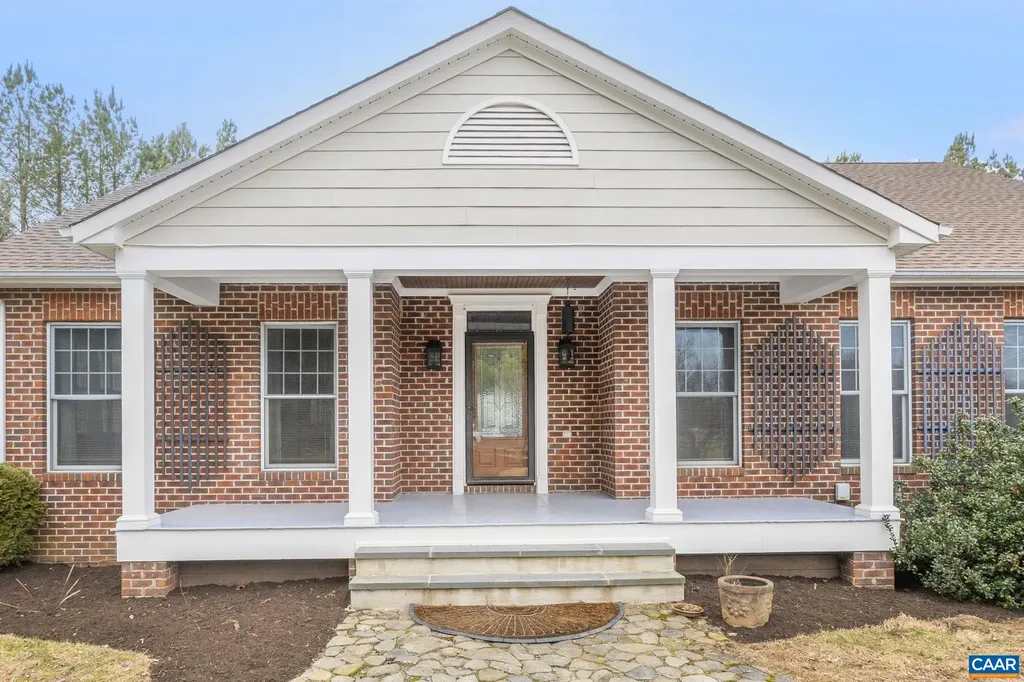 12048 Louisa Road Gordonsville VA 22942