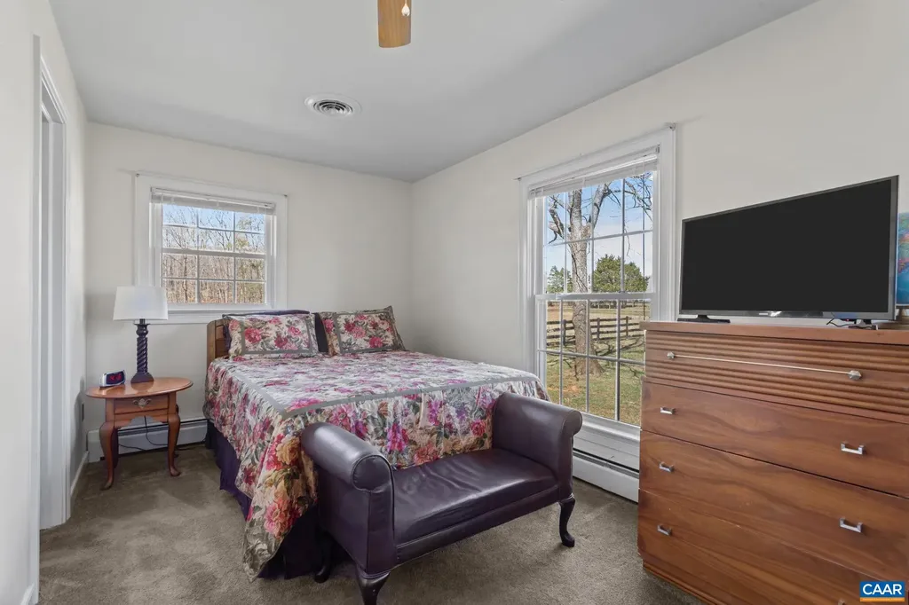 3258 River Road W Scottsville VA 24590
