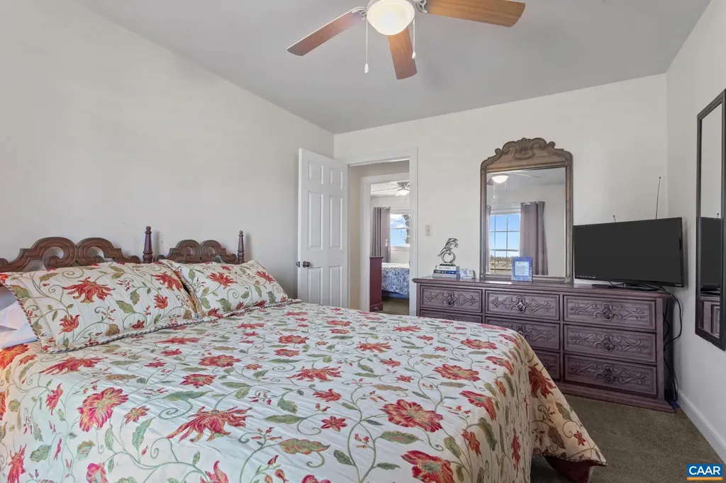 3258 River Road W Scottsville VA 24590
