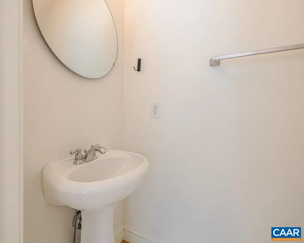 1315 Gate Post Lane Charlottesville VA 22901