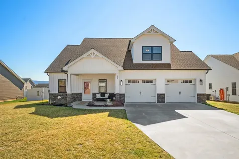 138 Lindburgh Drive Waynesboro VA 22980