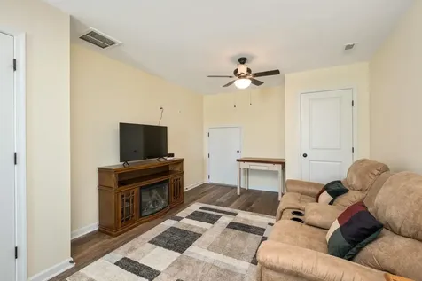 138 Lindburgh Drive Waynesboro VA 22980