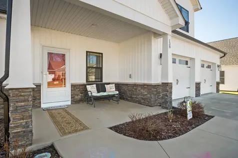 138 Lindburgh Drive Waynesboro VA 22980