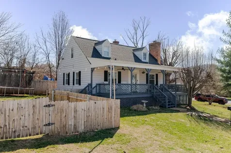 104 Jackson Avenue Elkton VA 22827