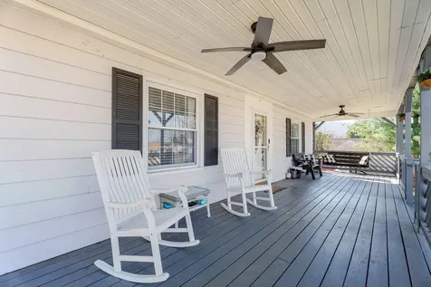 104 Jackson Avenue Elkton VA 22827